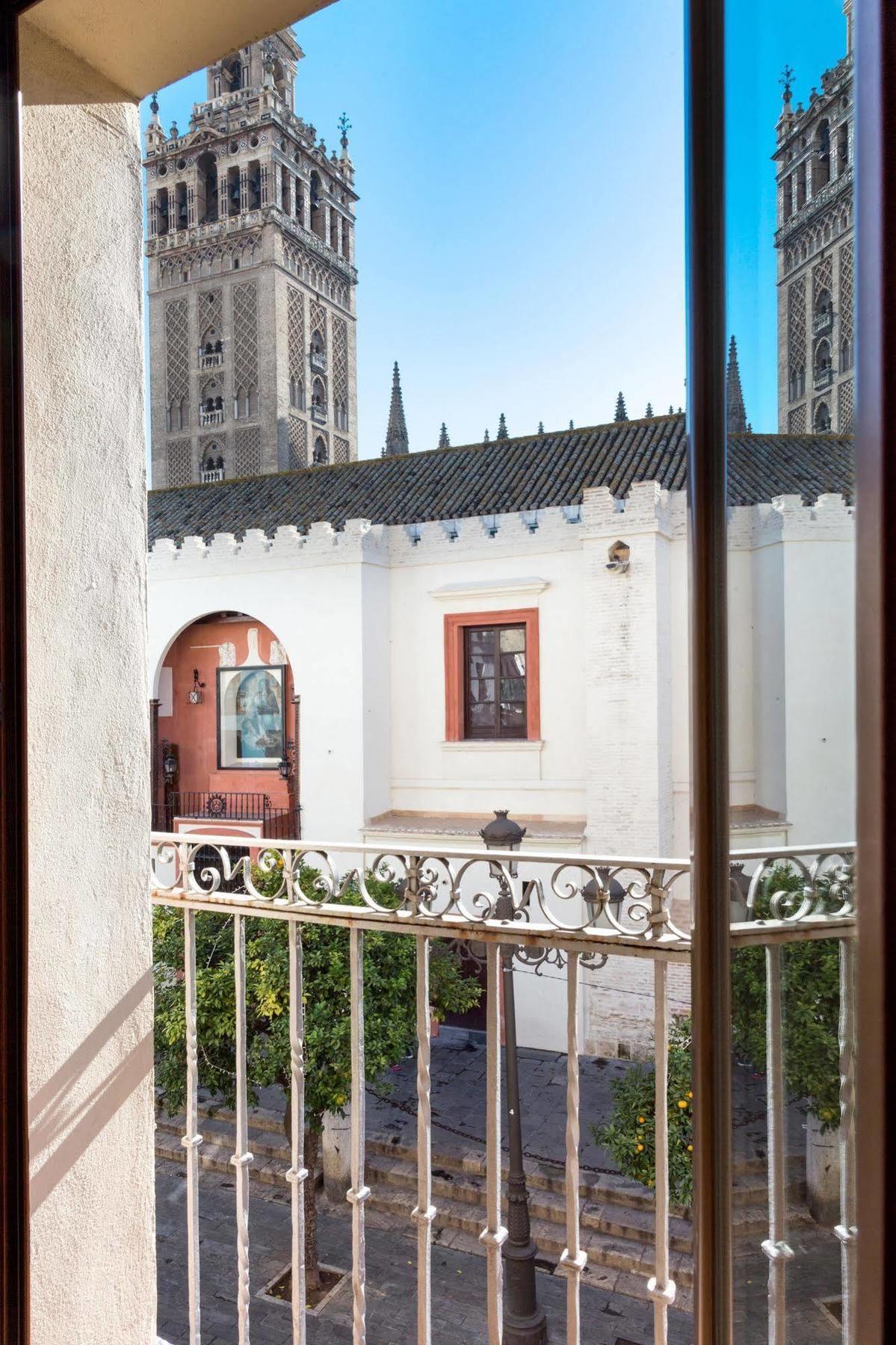 Puerta Catedral Apartments Sevilla Exterior foto